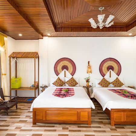 Nipa Riverside Villa Hội An Buitenkant foto