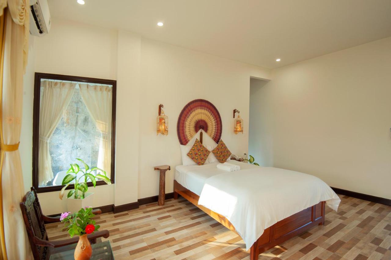 Nipa Riverside Villa Hội An Buitenkant foto